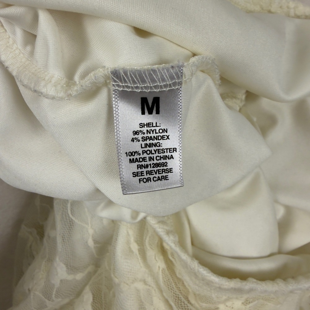 Madden Girl Boho Ivory Floral Lace Handkerchief Hem Midi Skirt Medium Ethereal - Picture 5 of 8